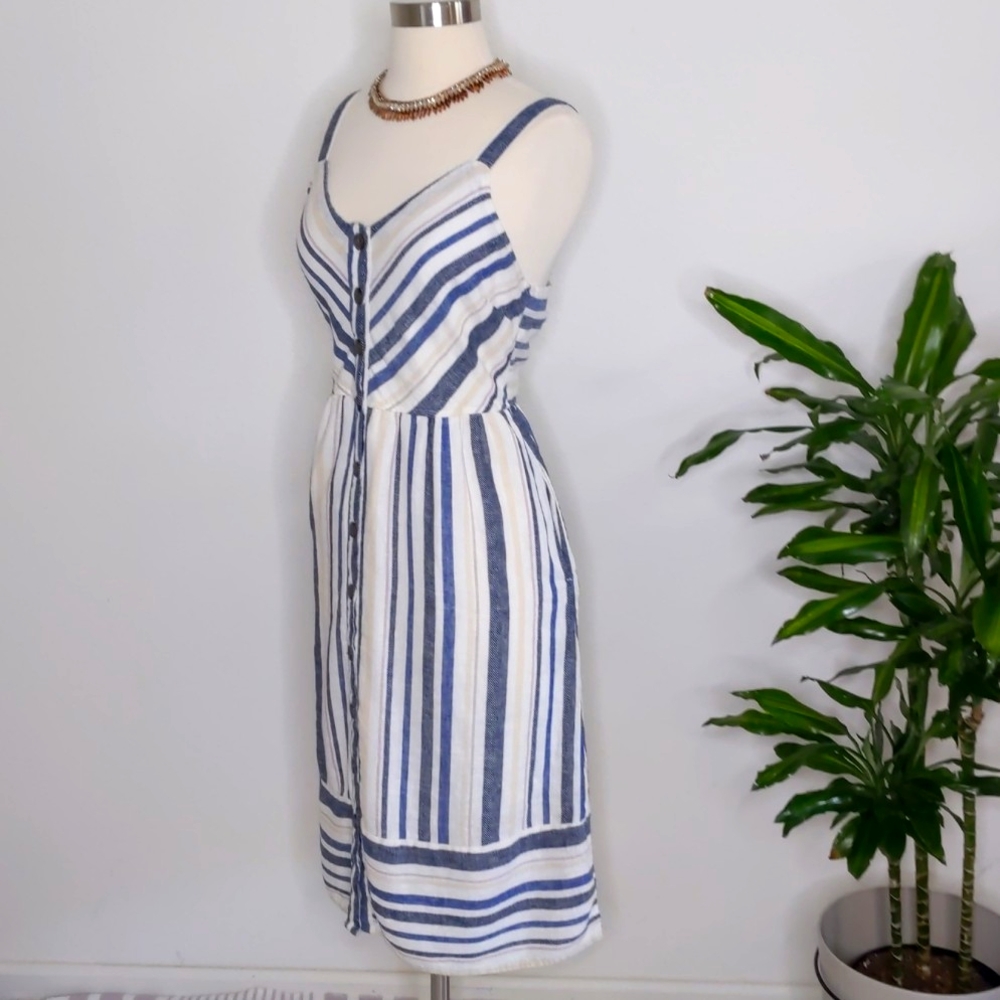 Universal Thread Pocket Dress Striped Blue, Cream White Size Medium - Picture 3 of 15